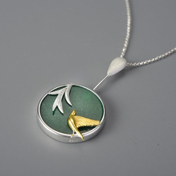 Natural jade stone - Image 3