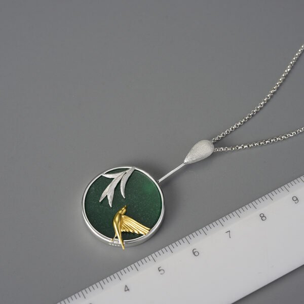 Natural jade stone - Image 7